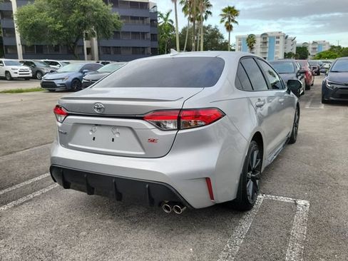 Used 2025 Toyota Corolla SE FWD image 4