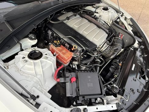 Used 2019 Chevrolet Camaro SS RWD image 24