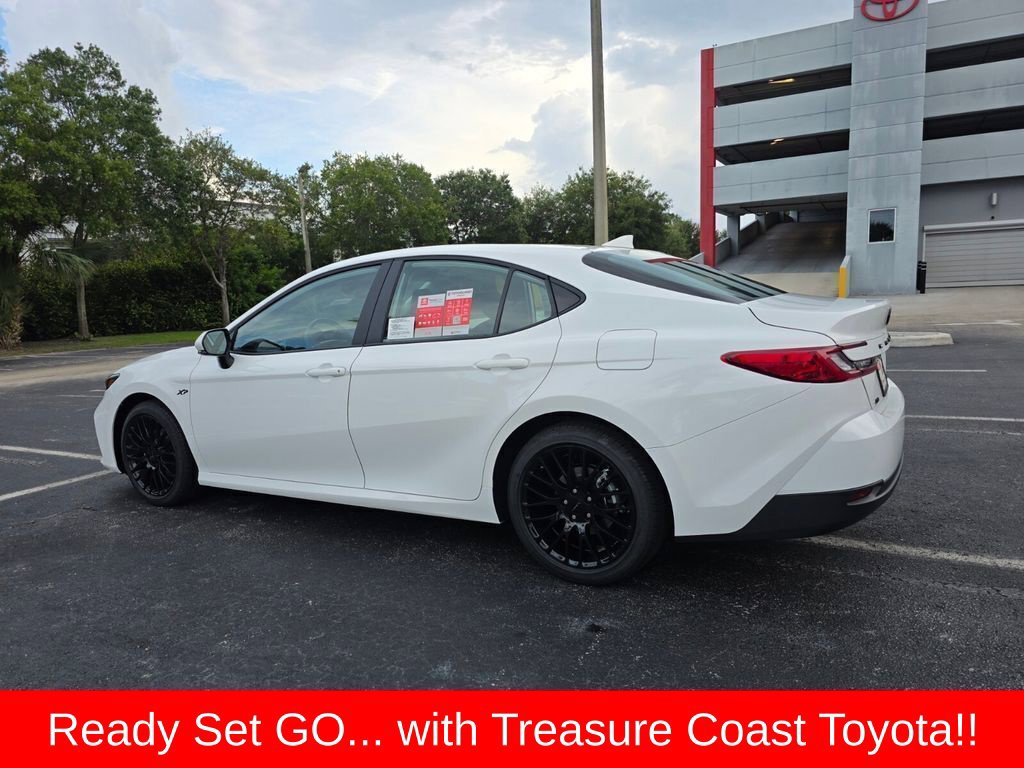 Used 2026 Toyota Camry LE FWD image 11
