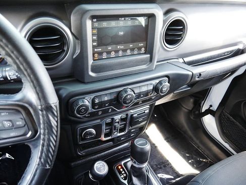 Used 2021 Jeep Gladiator Sport AWD/4WD image 33