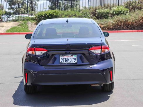 Certified 2023 Toyota Corolla LE w/ Carpet Mat Package (TMS) FWD image 6