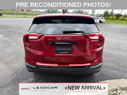 Used 2023 GMC Terrain SLT w/ Elevation Edition AWD/4WD image 4