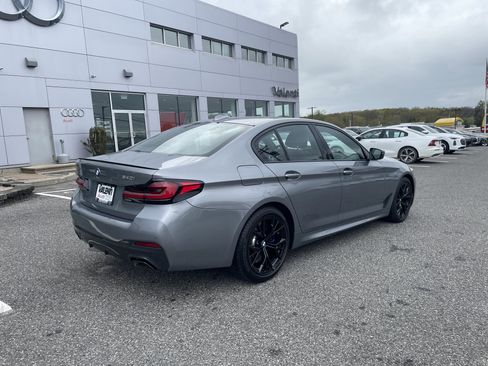 Used 2023 BMW 540i xDrive w/ M Sport Package AWD/4WD image 5