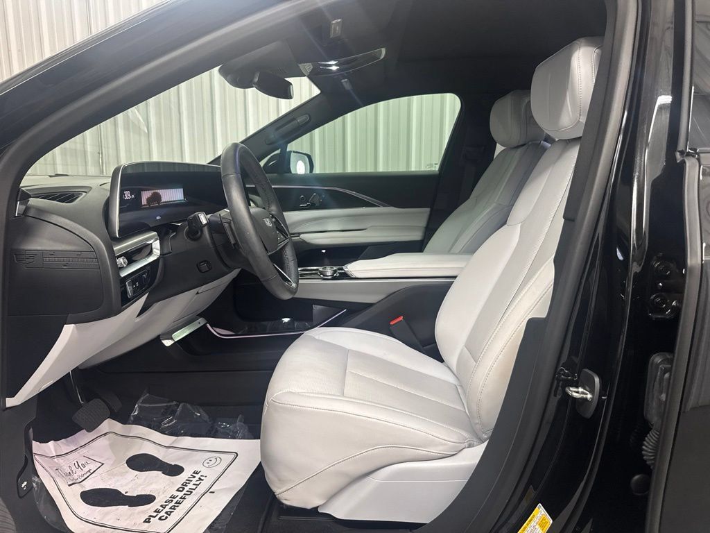 Certified 2024 Cadillac Lyriq Luxury w/ LPO, Floor Liner Package RWD image 12