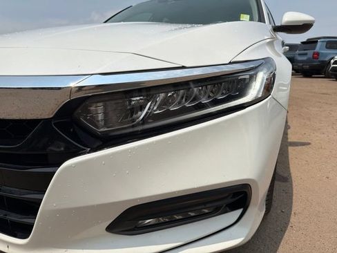 Used 2018 Honda Accord EX-L image 10