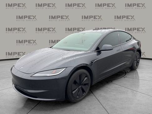 Used 2025 Tesla Model 3 Long Range RWD image 1