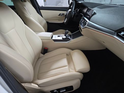 Used 2020 BMW 330i Sedan w/ Driving Assistance Package RWD image 18