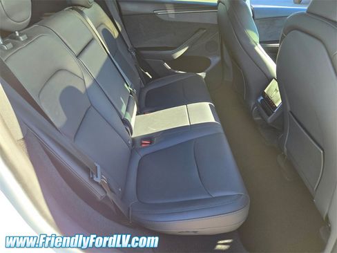 Used 2026 Tesla Model Y Long Range image 13