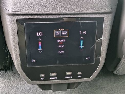 Used 2025 GMC Yukon XL AT4 Ultimate w/ LPO, Floor Liner Package AWD/4WD image 19