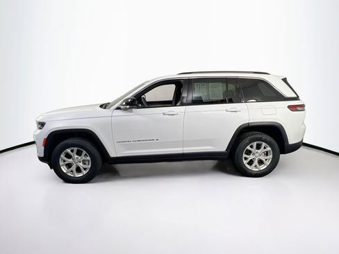 Used 2023 Jeep Grand Cherokee Limited image 8