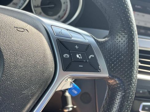 Used 2014 Mercedes-Benz C 250 Sedan image 33