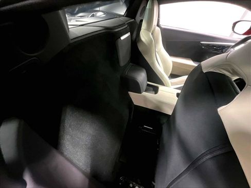 Used 2021 Acura NSX image 28