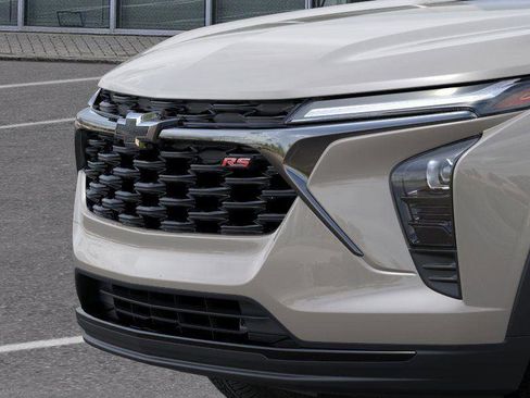 New 2026 Chevrolet Trax RS w/ Driver Confidence Package image 13