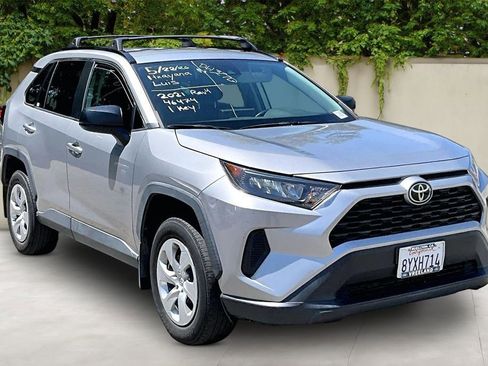 Used 2021 Toyota RAV4 LE w/ Carpet Mat Package (TMS) FWD image 1