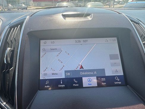 Used 2019 Ford Edge Titanium w/ Equipment Group 301A AWD/4WD image 12