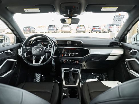 Used 2025 Audi Q3 2.0T Premium AWD/4WD image 45
