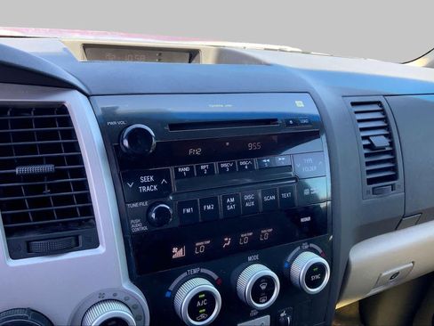 Used 2008 Toyota Sequoia Limited RWD image 26