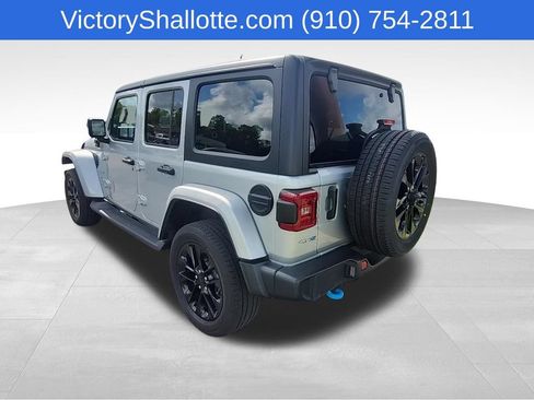 Certified 2022 Jeep Wrangler Unlimited Sahara w/ Cold Weather Group AWD/4WD image 28