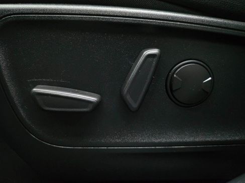 Used 2021 Ford Escape Titanium w/ Titanium Elite Package FWD image 31