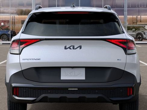 New 2025 Kia Sportage X-Line w/ Premium Package AWD/4WD image 13