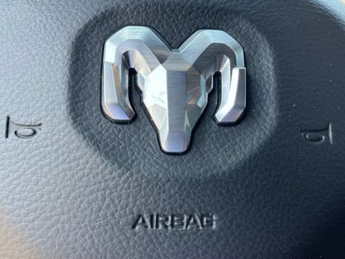 Used 2019 RAM 1500 Laramie w/ Sport Appearance Package AWD/4WD image 38