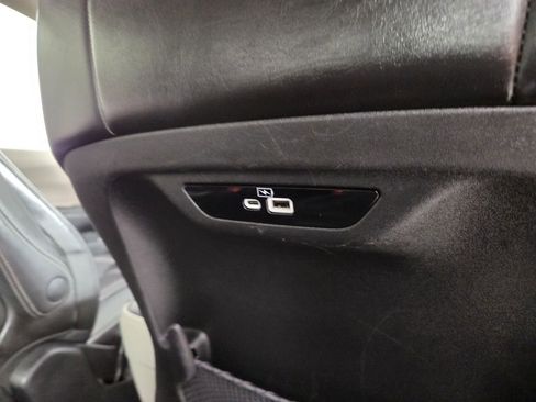 Certified 2023 Chrysler Pacifica Touring-L image 61