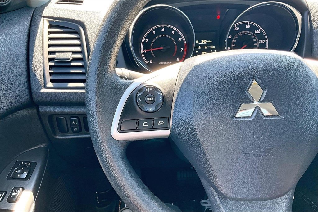 Used 2025 Mitsubishi Outlander Sport ES AWD/4WD image 11