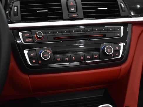 Used 2016 BMW 428i xDrive Convertible image 23