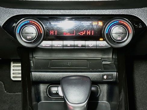 Used 2024 Kia Forte GT w/ GT2 Package image 13