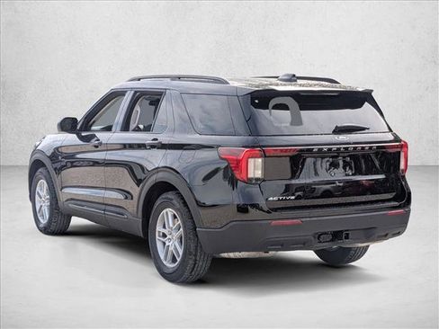 New 2026 Ford Explorer Active image 9