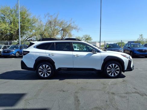 Used 2023 Subaru Outback Limited AWD/4WD image 10