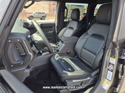 New 2026 Ford Bronco Badlands AWD/4WD image 6