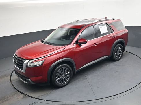 Used 2022 Nissan Pathfinder SL w/ SL Premium Package image 26