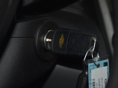 Used 2015 Chevrolet Malibu LS image 14