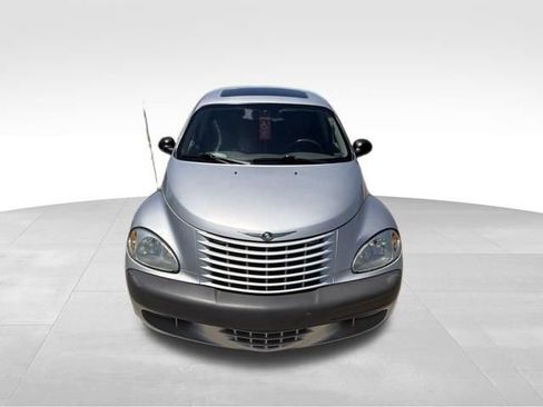Used 2002 Chrysler PT Cruiser Limited FWD image 9