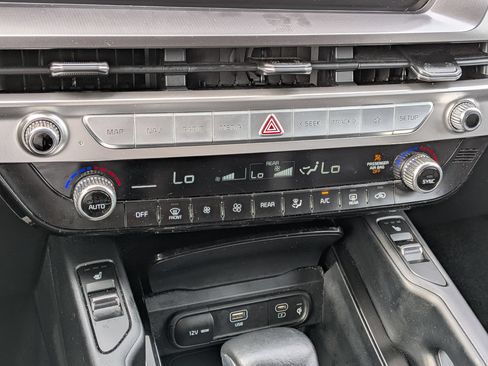 Used 2023 Kia Telluride S w/ S Sunroof Package AWD/4WD image 25
