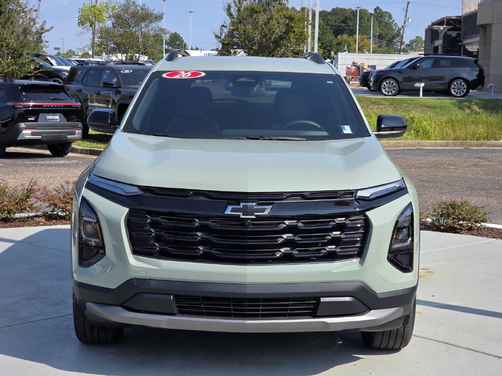 Used 2026 Chevrolet Equinox LT w/ Convenience Package II FWD image 2