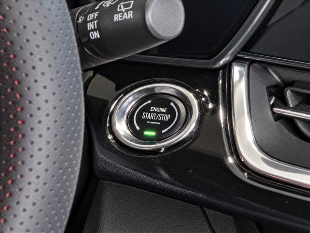 Used 2025 Chevrolet Trax RS w/ Driver Confidence Package FWD image 25