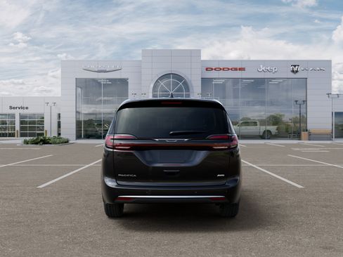 New 2027 Chrysler Pacifica Select AWD/4WD image 33