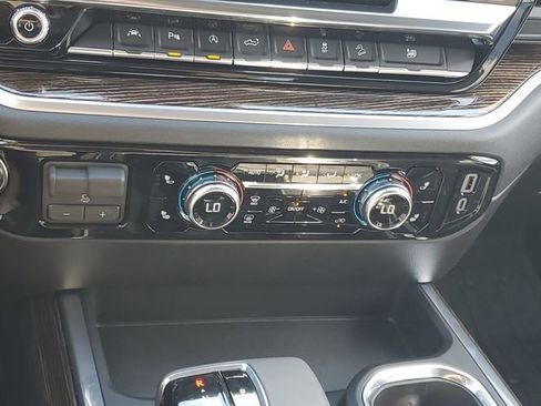 New 2026 GMC Sierra 1500 Elevation w/ Elevation Premium Package image 18