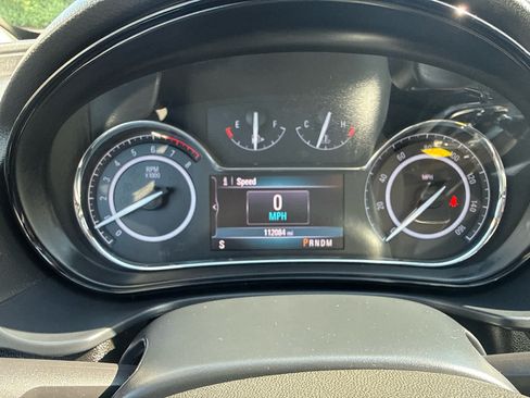 Used 2015 Buick Regal Premium w/ Experience Buick Package FWD image 18