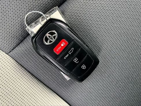 Used 2023 Toyota Corolla LE w/ LE Premium Package FWD image 11