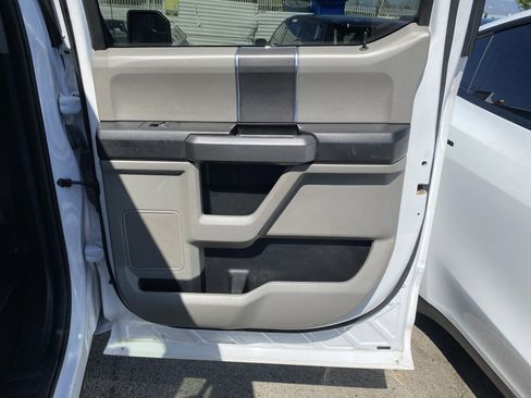 Used 2018 Ford F150 XLT AWD/4WD image 24