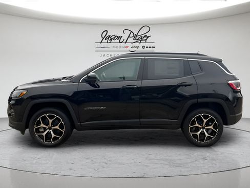 Used 2026 Jeep Compass Limited w/ Sun, Sound & Navigation Group AWD/4WD image 6