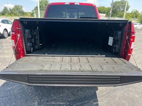 Used 2018 Ford F150 XLT w/ Equipment Group 302A Luxury AWD/4WD image 40