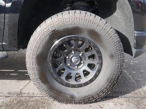 Used 2020 Chevrolet Silverado 1500 LT Trail Boss image 14