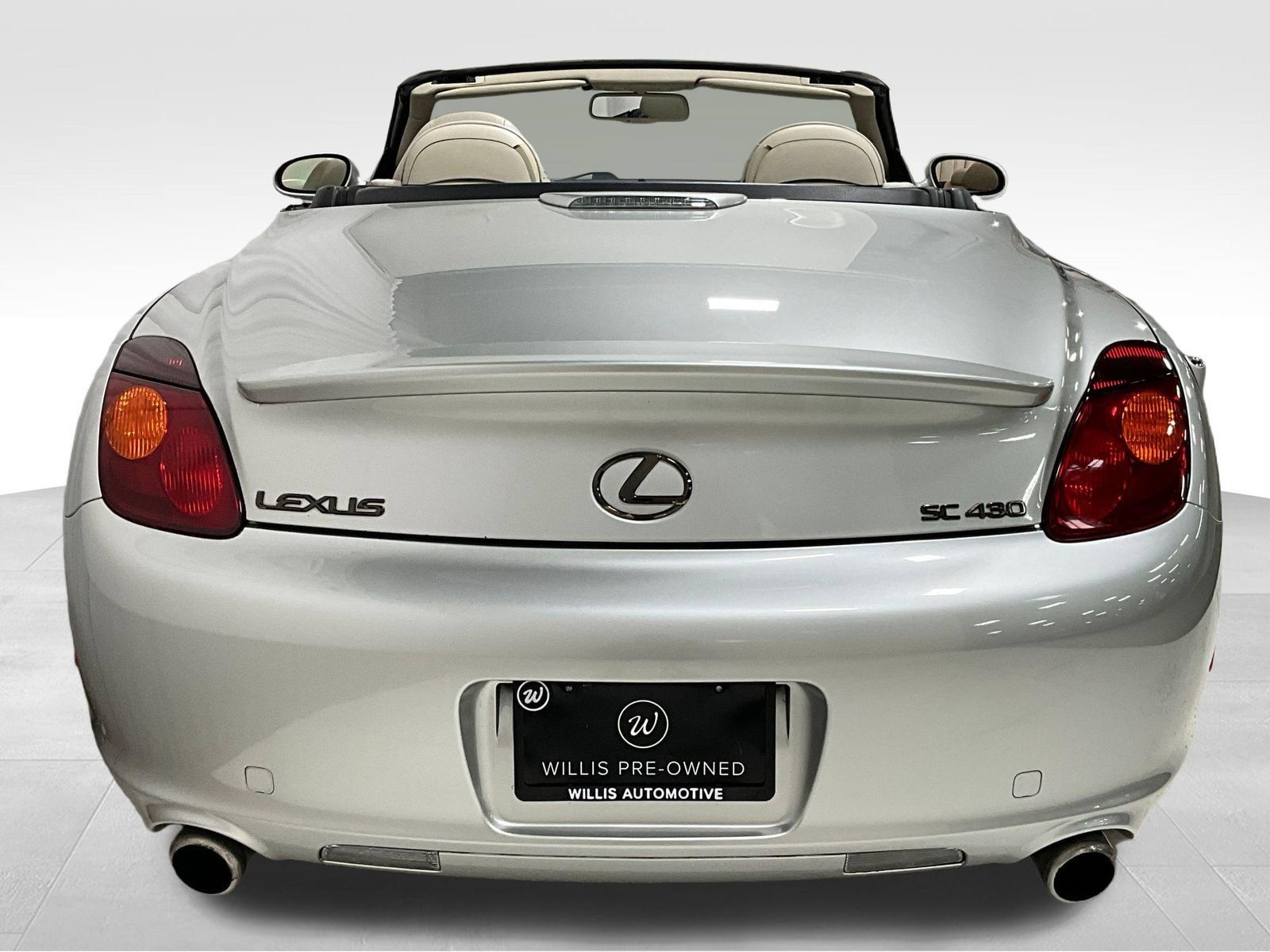 Used 2004 Lexus SC 430 Convertible RWD image 8
