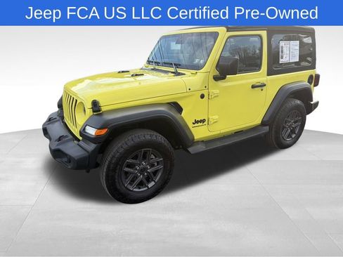 Used 2024 Jeep Wrangler Sport S image 6