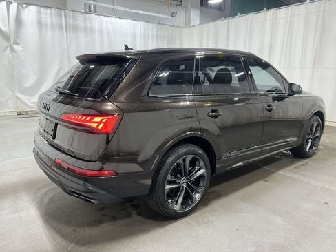 Used 2025 Audi Q7 3.0T Premium Plus AWD/4WD image 3
