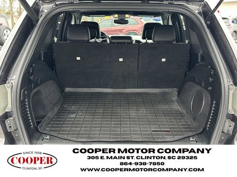 Used 2018 Jeep Grand Cherokee Overland image 18